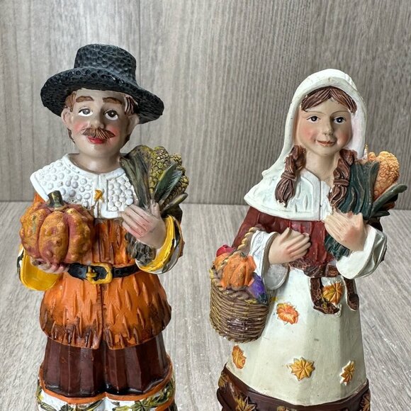 Thanksgiving Harvest Pilgrim Figurine Couple Hand Painted Decoration Multicolor - Picture 3 of 8